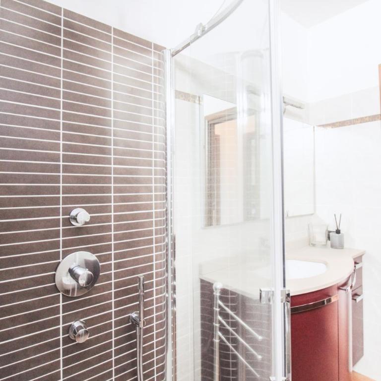 Casa Antonio - Appartamento con 2 Camere da Letto e Terrazza - 2