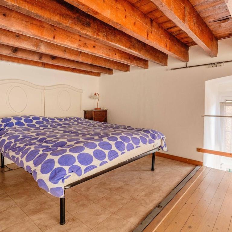 Romantic loft - 2 minutes from the sea and center - Appartamento con 1 Camera da Letto - 3