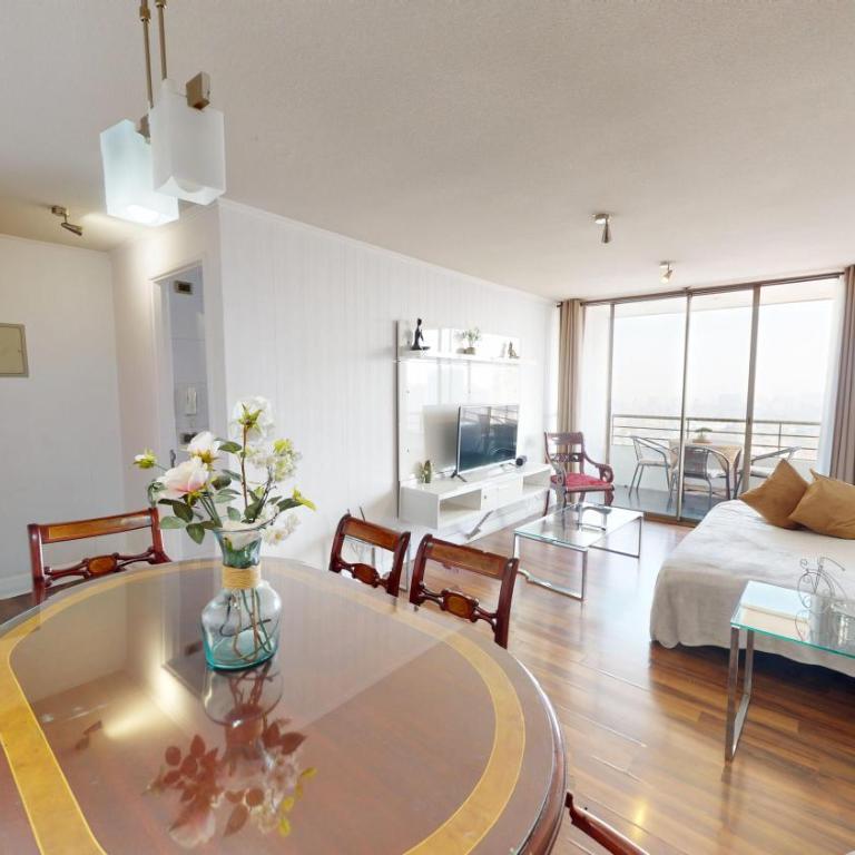 Views Cordillera - Three-Bedroom Apartment - 1