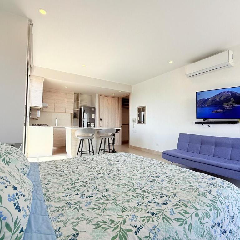 Modern Loft in Resort-Style Condo - Cartagena - One-Bedroom Apartment - 9