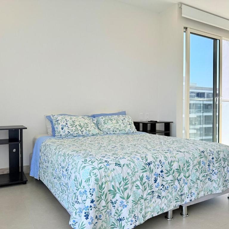 Modern Loft in Resort-Style Condo - Cartagena - One-Bedroom Apartment - 14