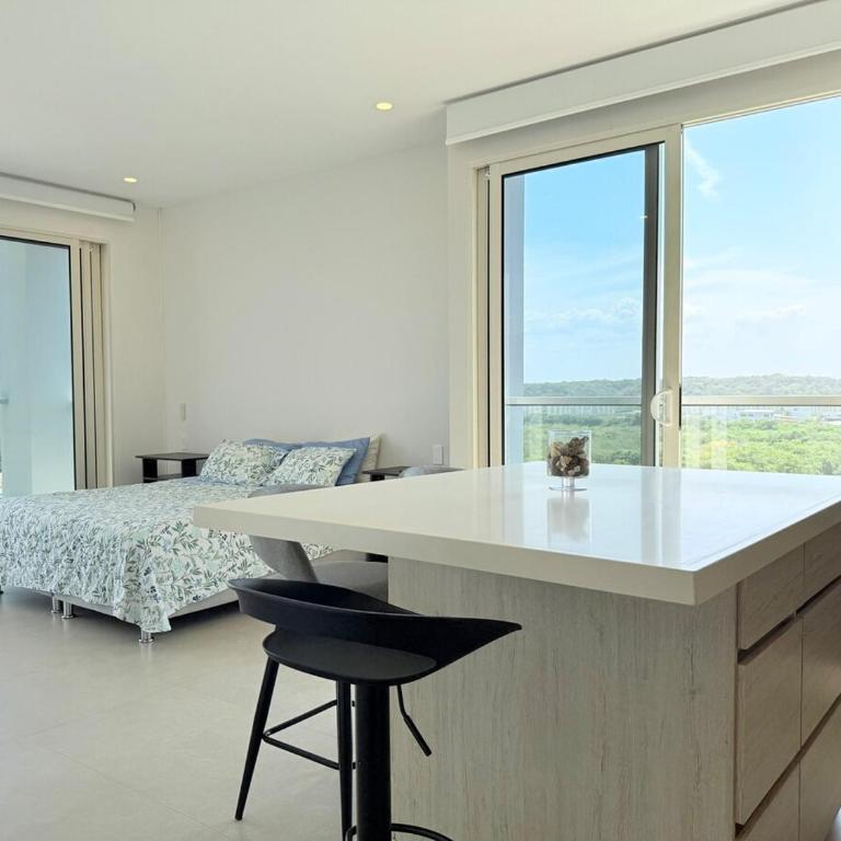 Modern Loft in Resort-Style Condo - Cartagena - One-Bedroom Apartment - 13