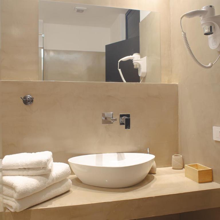 Musa Rooms Roma - Camera Matrimoniale con Bagno Privato - 9