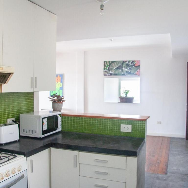 Ubicación, luminoso, espacioso y silencioso - Apartamento de 1 dormitorio - 10