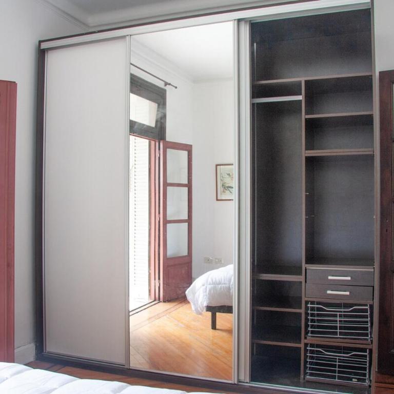 Ubicación, luminoso, espacioso y silencioso - Apartamento de 1 dormitorio - 33