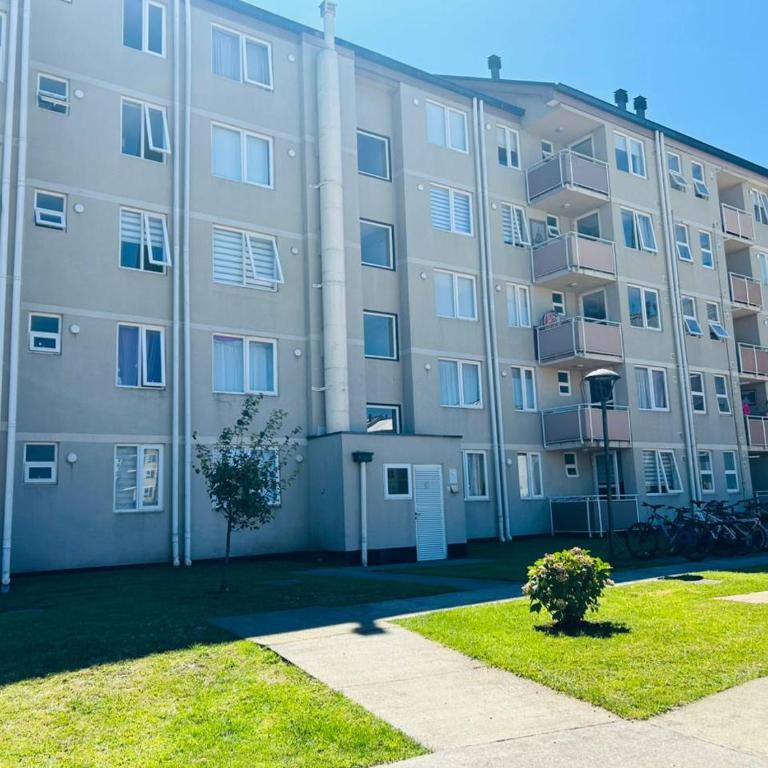 Departamento amplio familiar - Three-Bedroom Apartment - 24