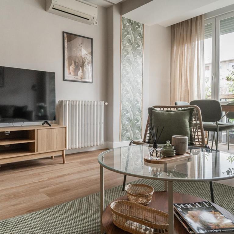 Exclusive cozy -2Bdrs 1.5Baths-Bernabéu - Two-Bedroom Apartment - 3