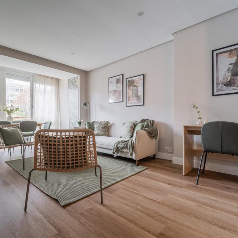 Exclusive cozy -2Bdrs 1.5Baths-Bernabéu - Two-Bedroom Apartment - 5