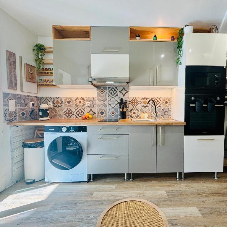 Safari Private Beach, Terrace, Parking & Wifi 50m Océan Surf - Apartment with Garden View - 21