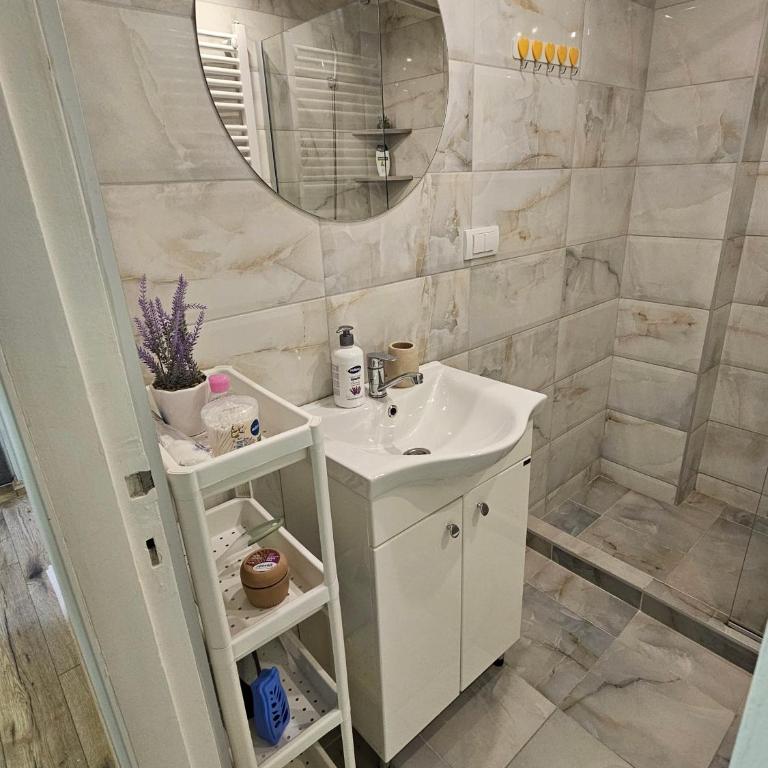 Apartman Zen House - Room #1585752001 - 10