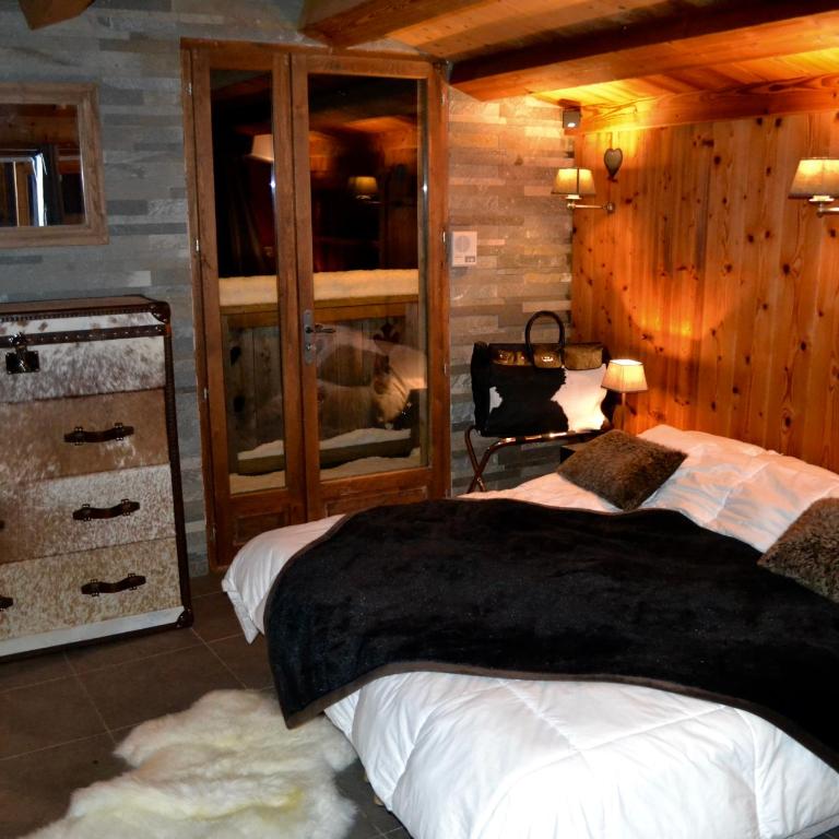 Le Solan d'Aniathazze - Chambre Double - Vue sur Montagne - 1