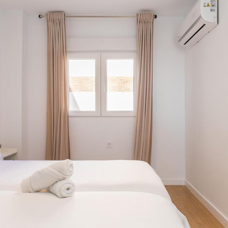 El Cable Apartament- A estrenar, apartamento céntrico y cerca de la playa - Apartamento de 2 dormitorios - 9