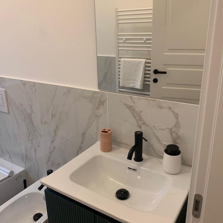 VISION HOUSE Apartments - Appartamento con 2 Camere da Letto - 2