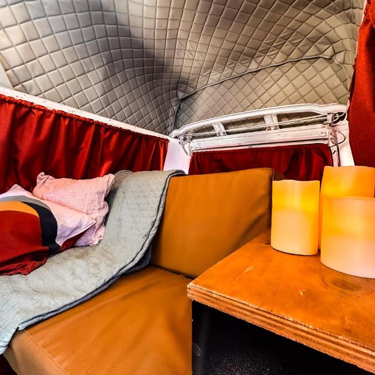 Vintage Surf Van Puertecillo - Double Room with Shared Bathroom - 2