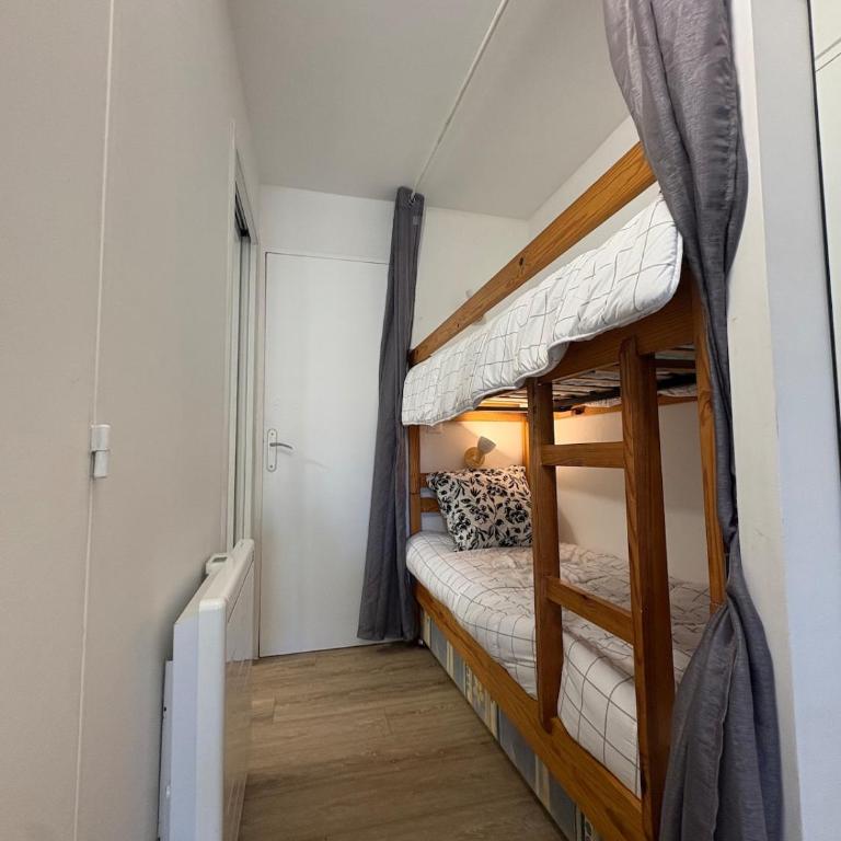 Appartement 6 pers Clim,Piscine,Parking,2 Balcons - Apartment mit 3 Schlafzimmern - 27