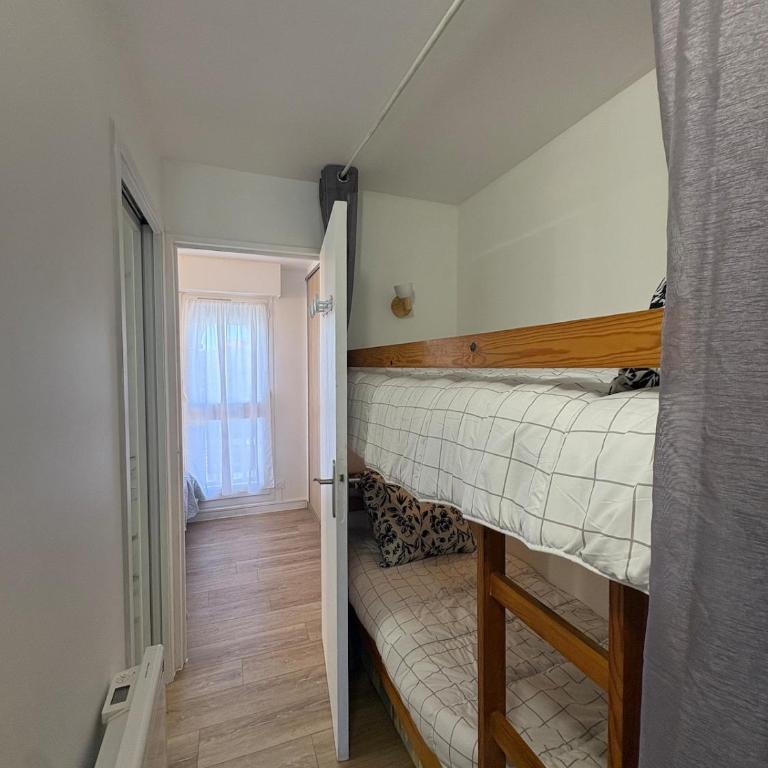 Appartement 6 pers Clim,Piscine,Parking,2 Balcons - Apartment mit 3 Schlafzimmern - 59