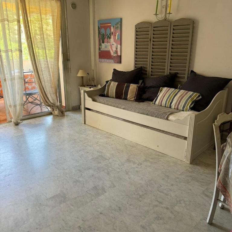 Antibes Peaceful Seaside Getaway 500 m from the Beaches - Appartement 2 Chambres - 25