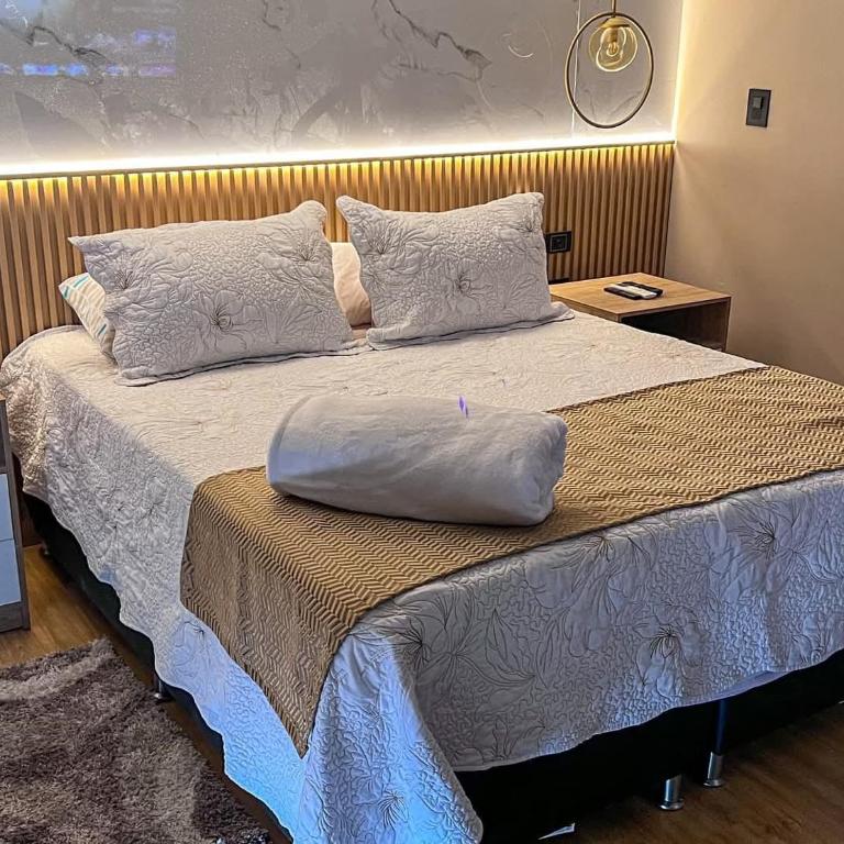 Hotel Gran Avenida - Habitación Doble Deluxe - 8
