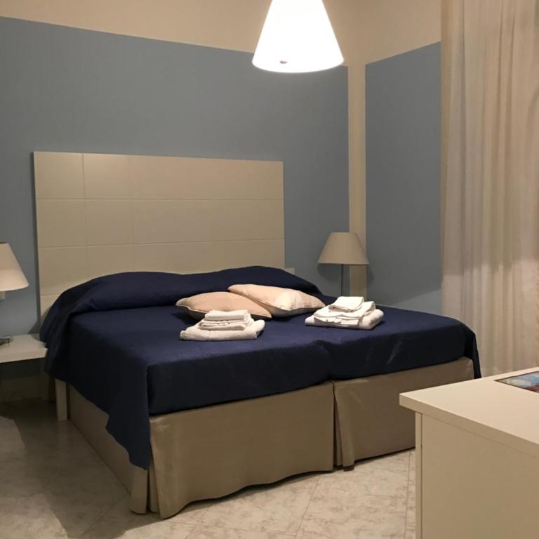 AlbaChiara Suite Rooms - City Center - Camera Matrimoniale/Doppia con Letti Singoli - 13