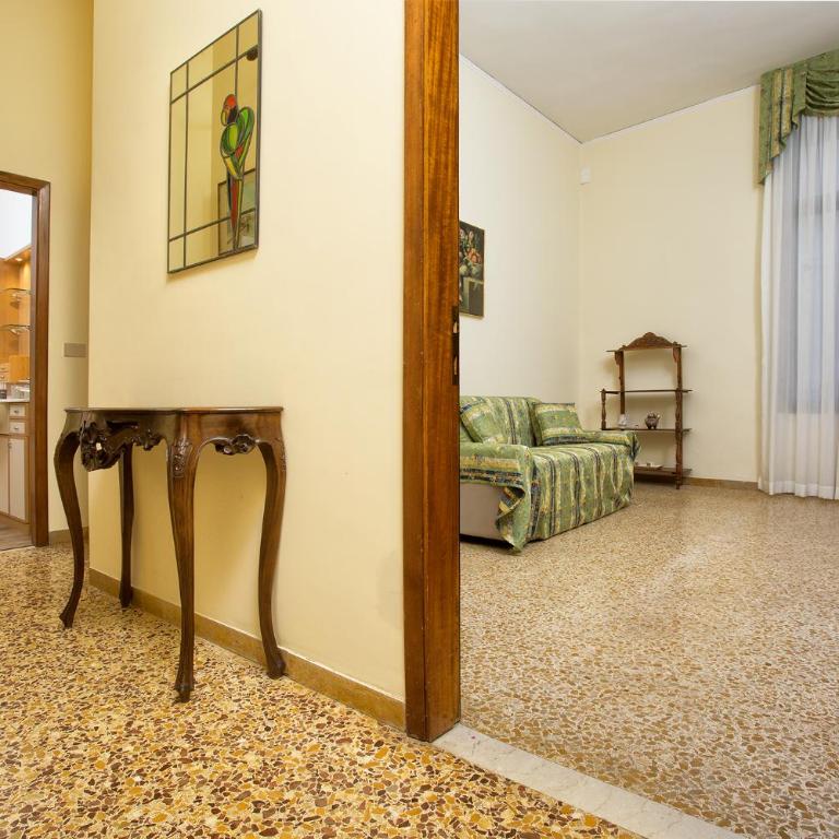 Ca'Madoneta Venice Rialto 17th Century Canal View Residence - Appartement 3 Chambres - 7