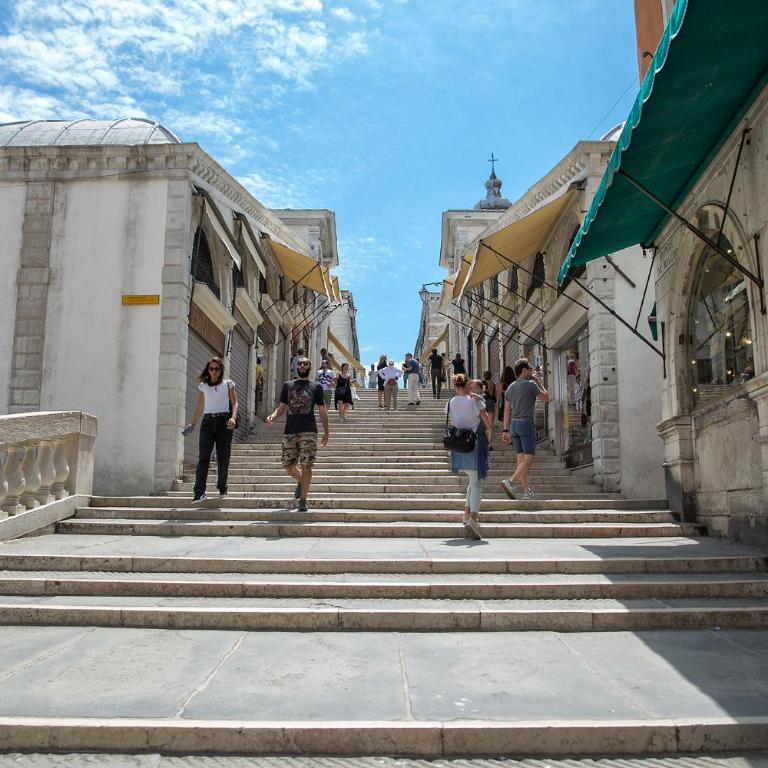 Ca'Madoneta Venice Rialto 17th Century Canal View Residence - Appartement 3 Chambres - 6
