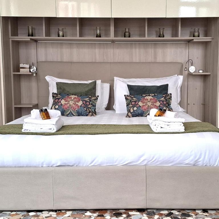 Ca'Madoneta Venice Rialto 17th Century Canal View Residence - Appartement 3 Chambres - 37