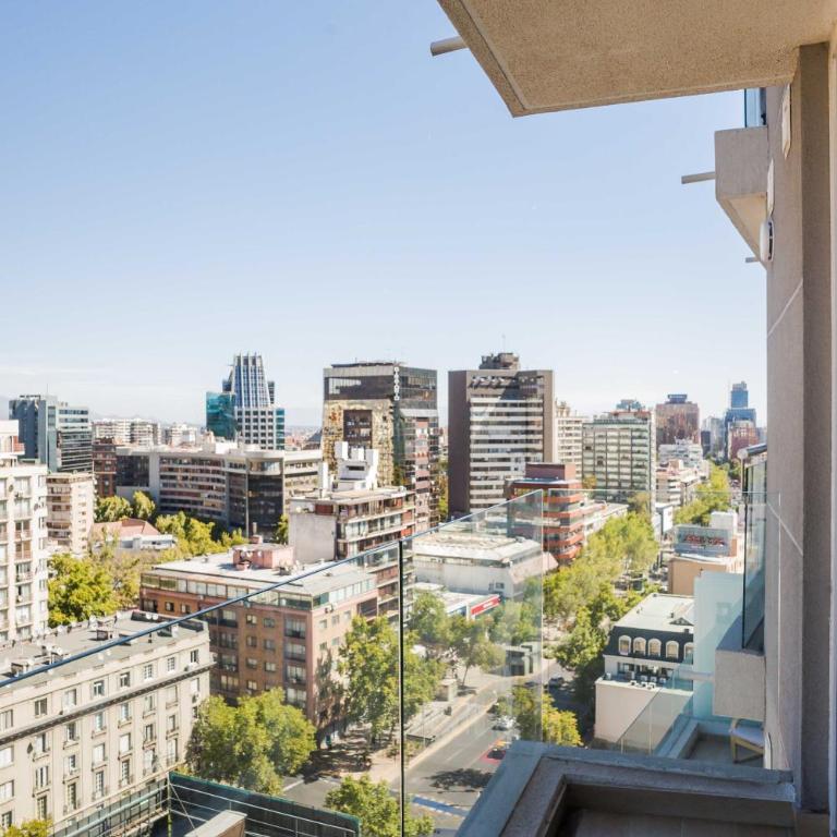 Lujo y exclusividad en el corazon de Providencia - Apartment - 13