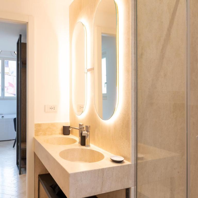Marmori Suites Cagliari - Camera King con Vasca Idromassaggio - 11