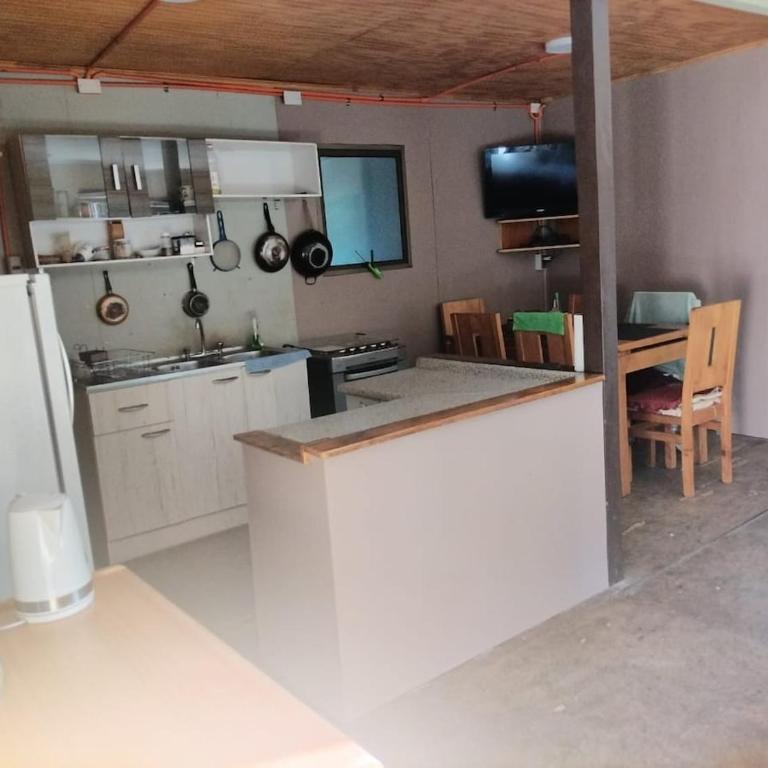 Cómoda Cabaña en Hermoso Sector de Chesque - Casa de 3 dormitorios - 8