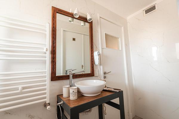 La Santina Posada & Experiencias de Campo - Quadruple Room with Garden View - 23