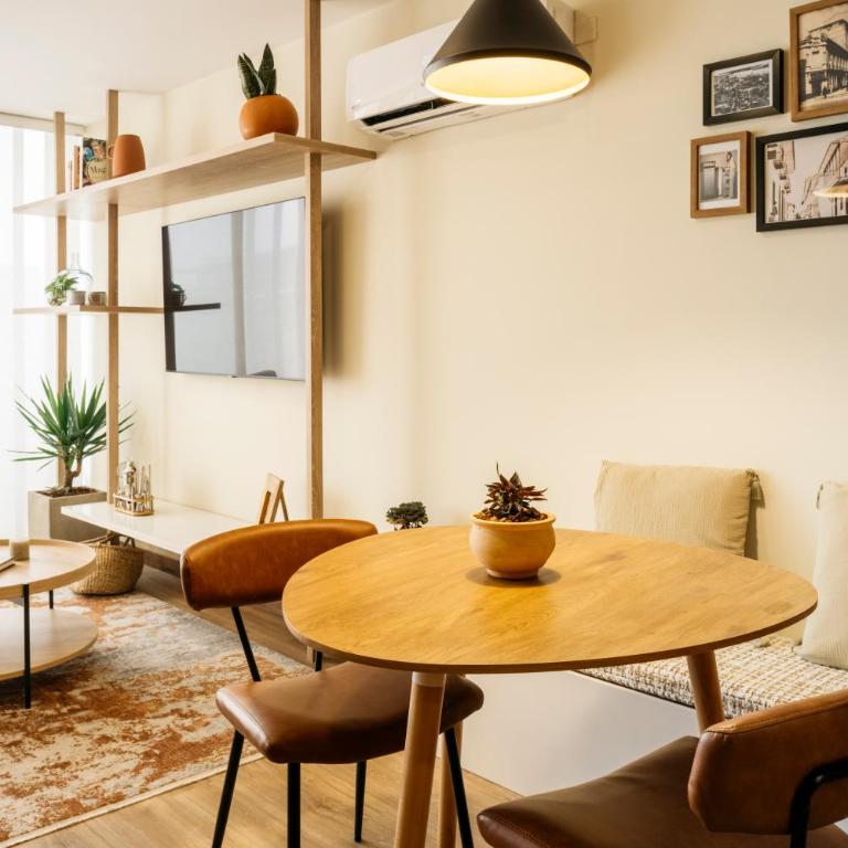 Modern Paisa Inspired Apt in Laureles - One-Bedroom Apartment - 4