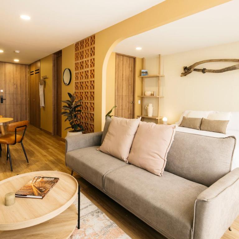 Modern Paisa Inspired Apt in Laureles - One-Bedroom Apartment - 22
