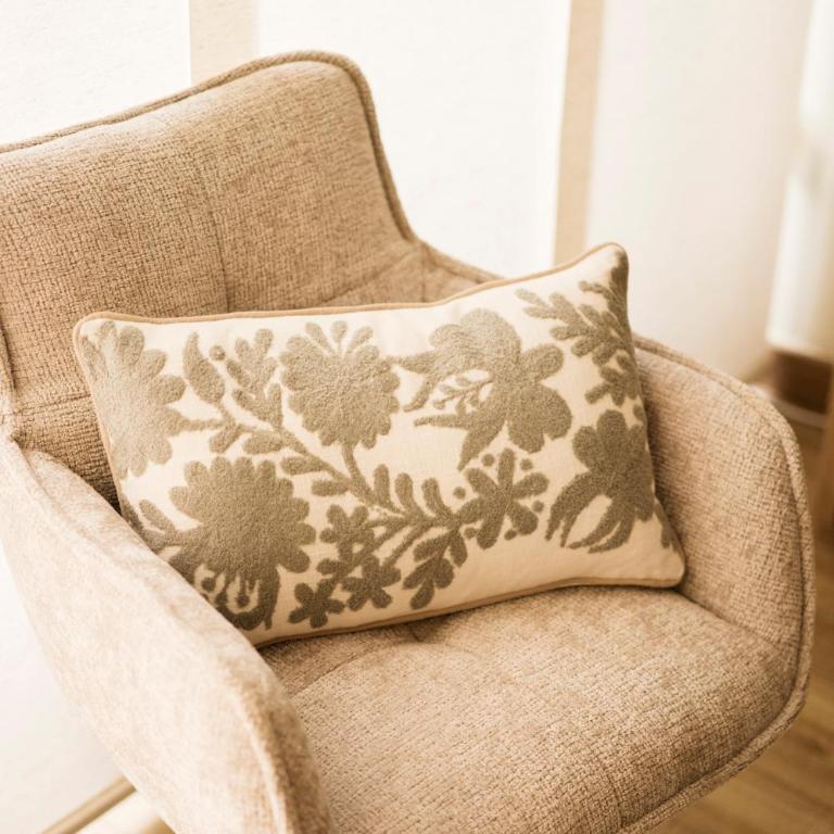 Modern Paisa Inspired Apt in Laureles - One-Bedroom Apartment - 25
