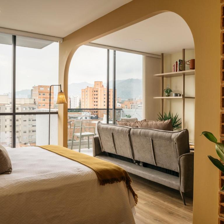 Modern Paisa Inspired Apt in Laureles - One-Bedroom Apartment - 32
