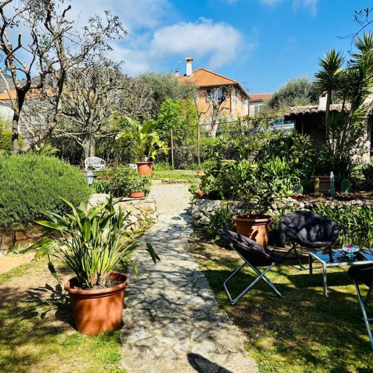 Charmante maison au calme - Piscine - Jardin - Parking - à 30min de Nice - Appartamento - 3