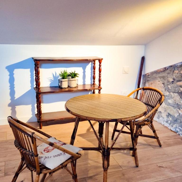 Charmante maison au calme - Piscine - Jardin - Parking - à 30min de Nice - Appartamento - 25
