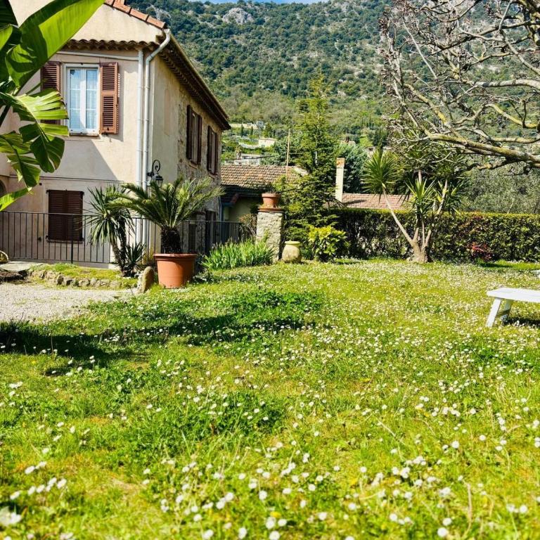 Charmante maison au calme - Piscine - Jardin - Parking - à 30min de Nice - Appartamento - 39