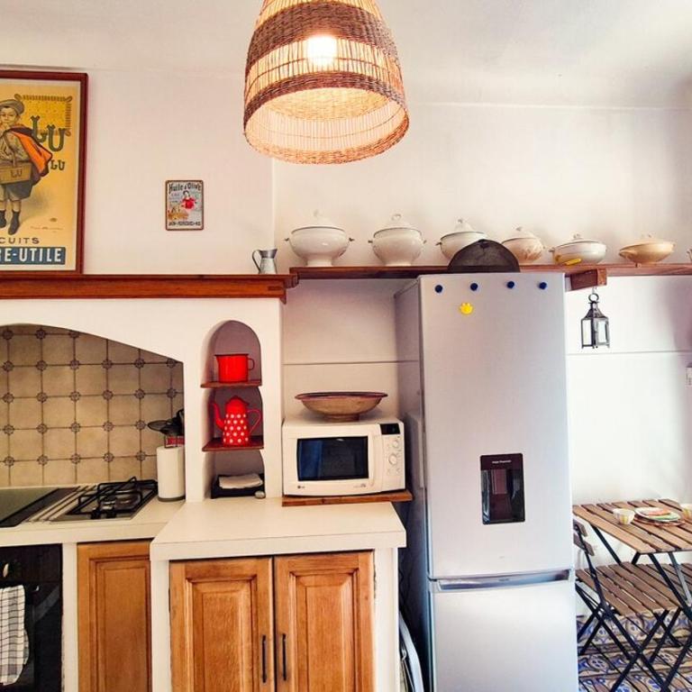 Charmante maison au calme - Piscine - Jardin - Parking - à 30min de Nice - Appartamento - 54