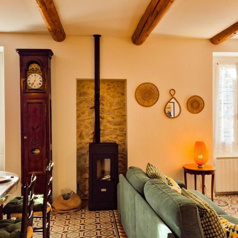 Charmante maison au calme - Piscine - Jardin - Parking - à 30min de Nice - Appartamento - 64