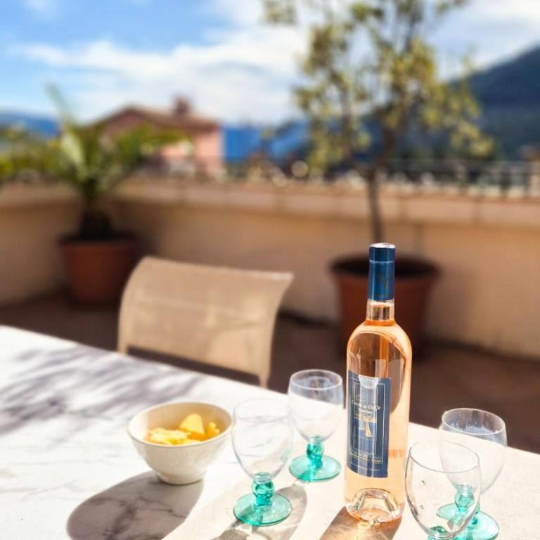Charmante maison au calme - Piscine - Jardin - Parking - à 30min de Nice - Appartamento - 69