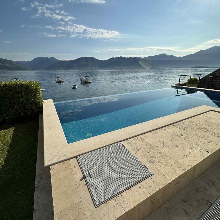 Villa Krasici Montenegro - Villa mit Meerblick - 7