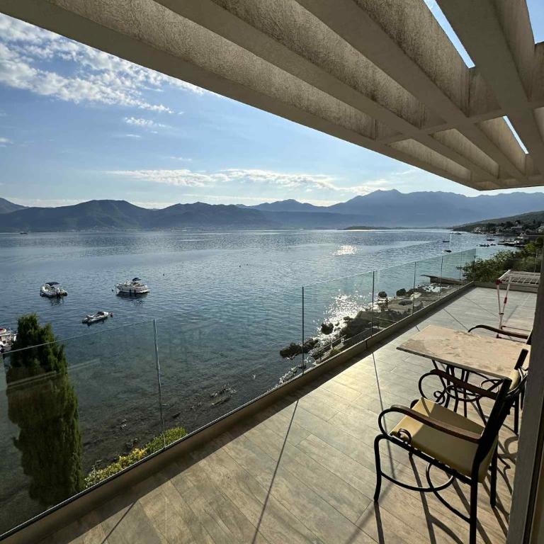 Villa Krasici Montenegro - Villa mit Meerblick - 13