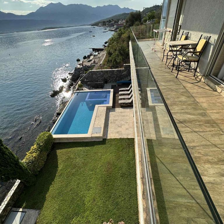 Villa Krasici Montenegro - Villa mit Meerblick - 17