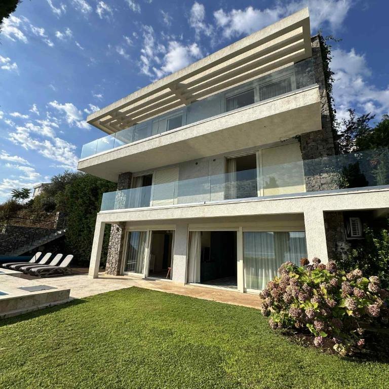Villa Krasici Montenegro - Villa mit Meerblick - 20