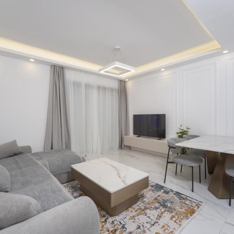 Lana apartment Rafailovići, Budva-100m beach& garage - One-Bedroom Apartment - 9