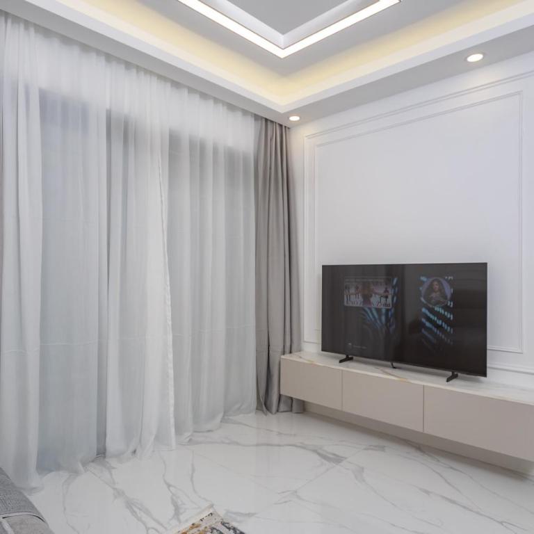 Lana apartment Rafailovići, Budva-100m beach& garage - One-Bedroom Apartment - 20