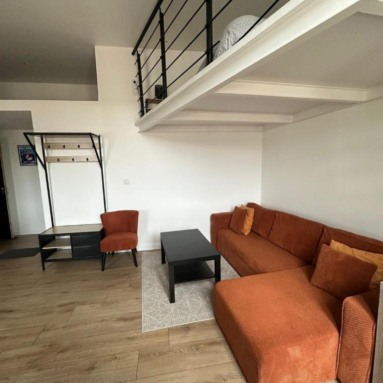 Studio cosy, 8 min à pied du Palais et de la Plage - Appartement 2 Chambres - 11