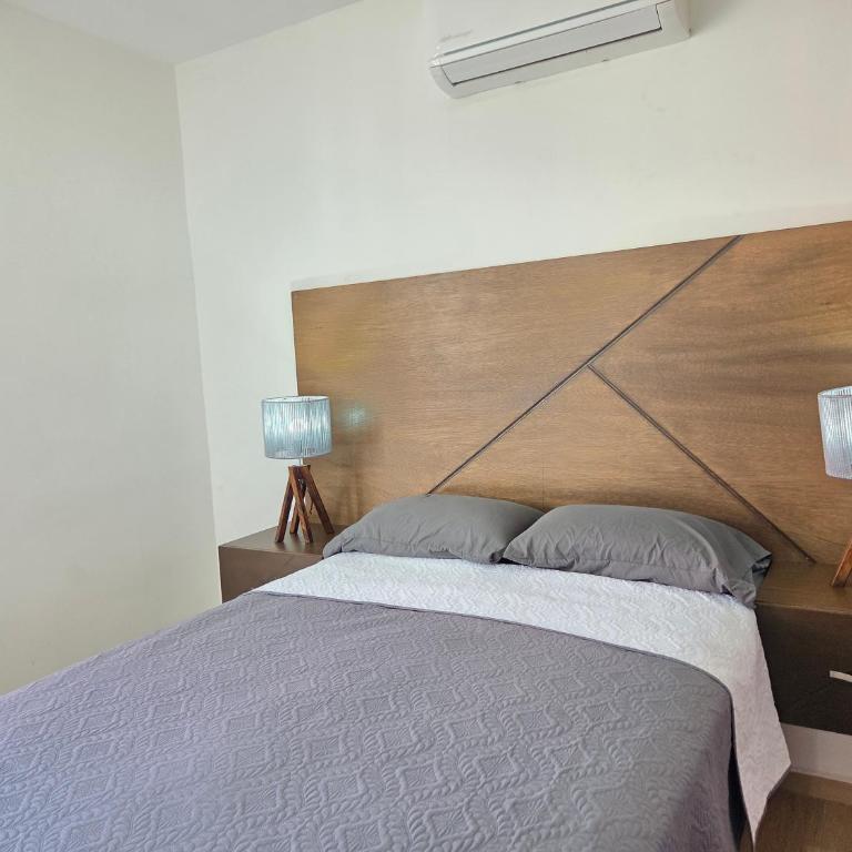 Departamento con vista al Estadio de Béisbol - One-Bedroom Apartment with Balcony - 23