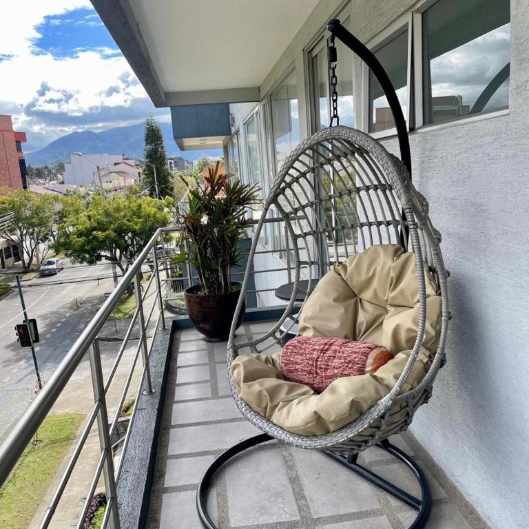 Mirador Urbano con moto eléctrica - Room #1585867401 - 5