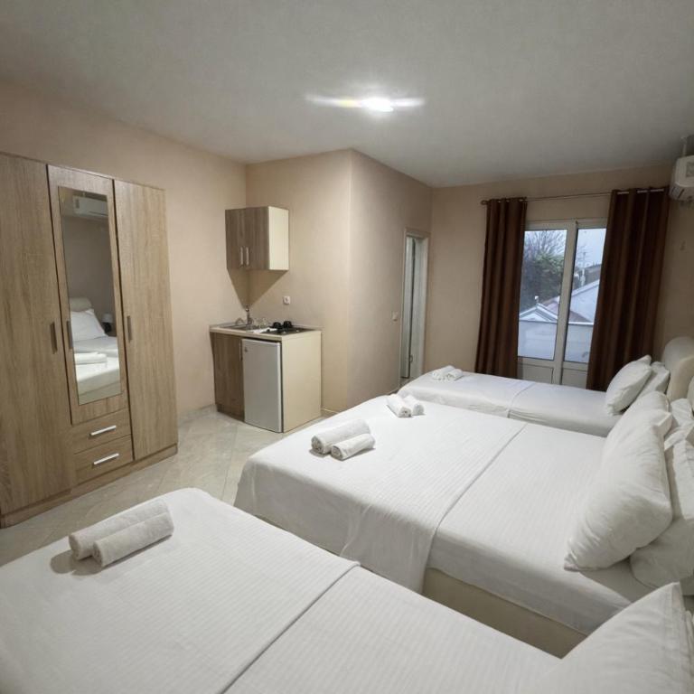 Belmare - Room #1585869404 - 3